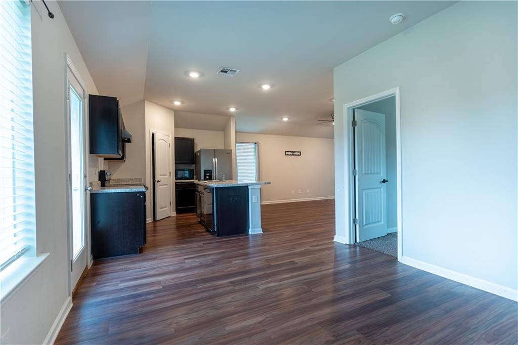 Ponchatoula, LA 70454,42318 ANDREA LN