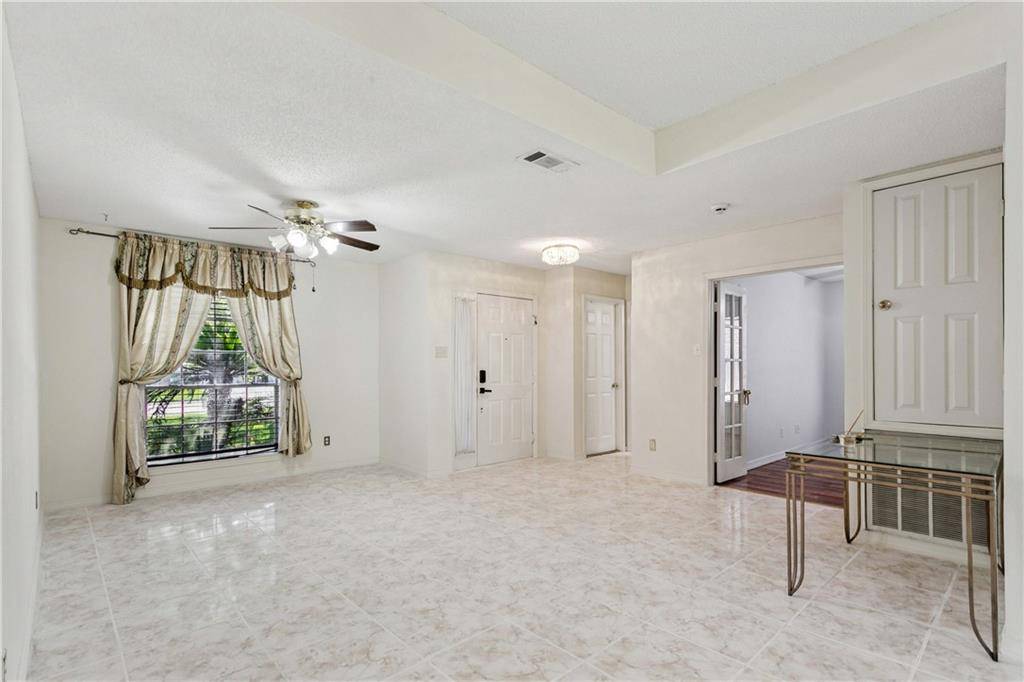 Slidell, LA 70461,1705 KINGS ROW