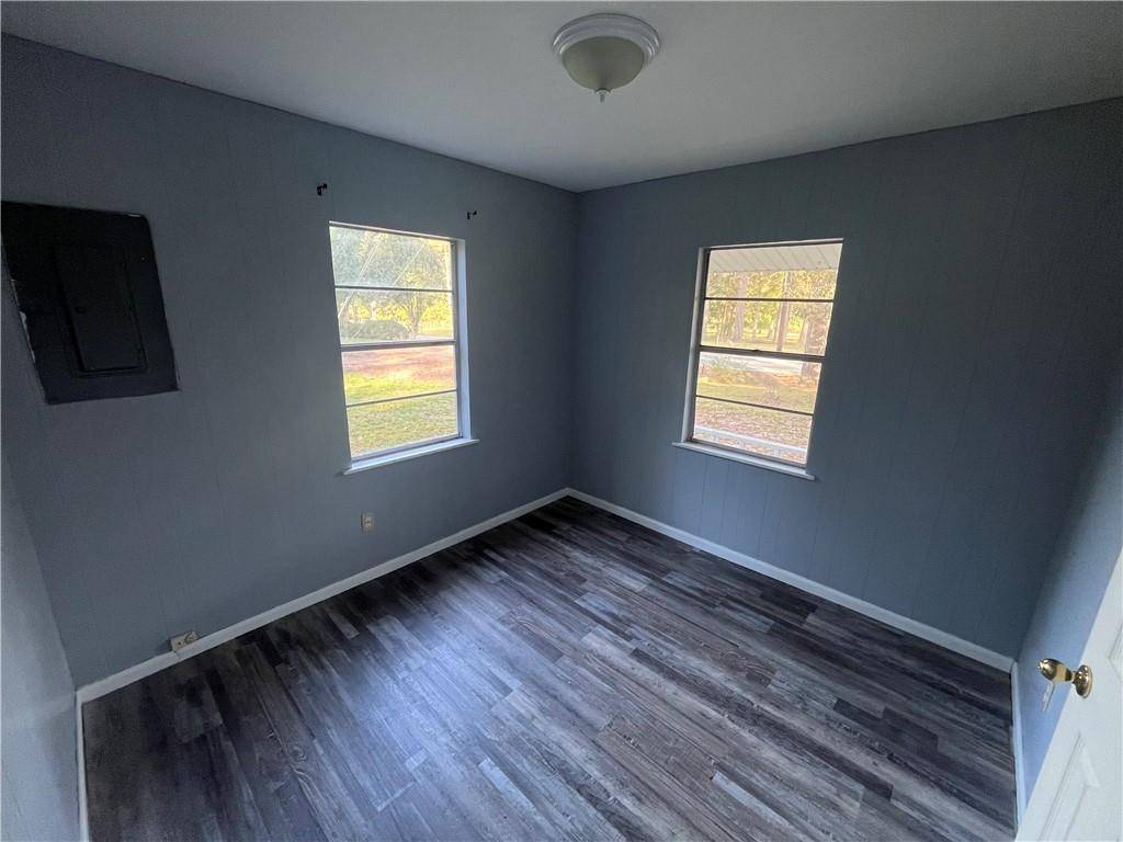 Ball, LA 71405,1219 PARADISE RD