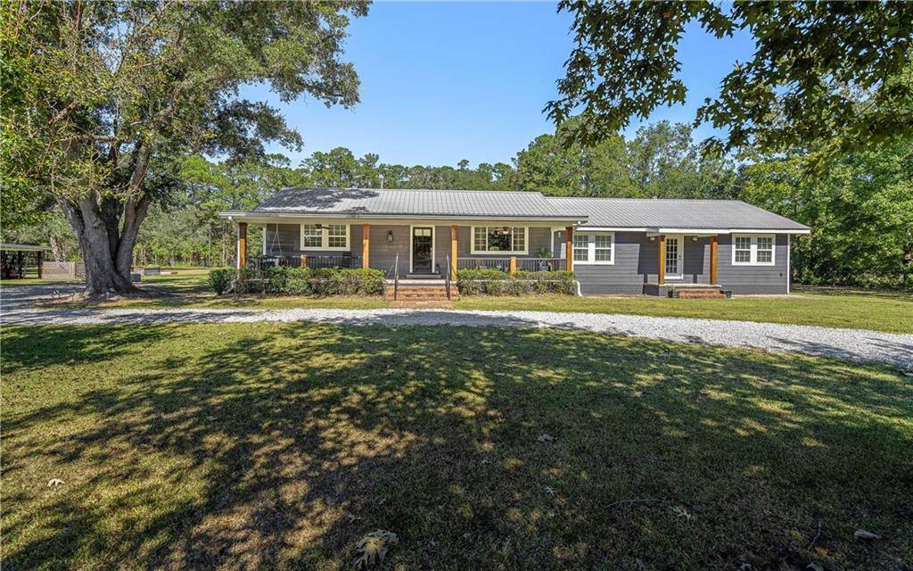 Lacombe, LA 70445,24547 LOUAND DR