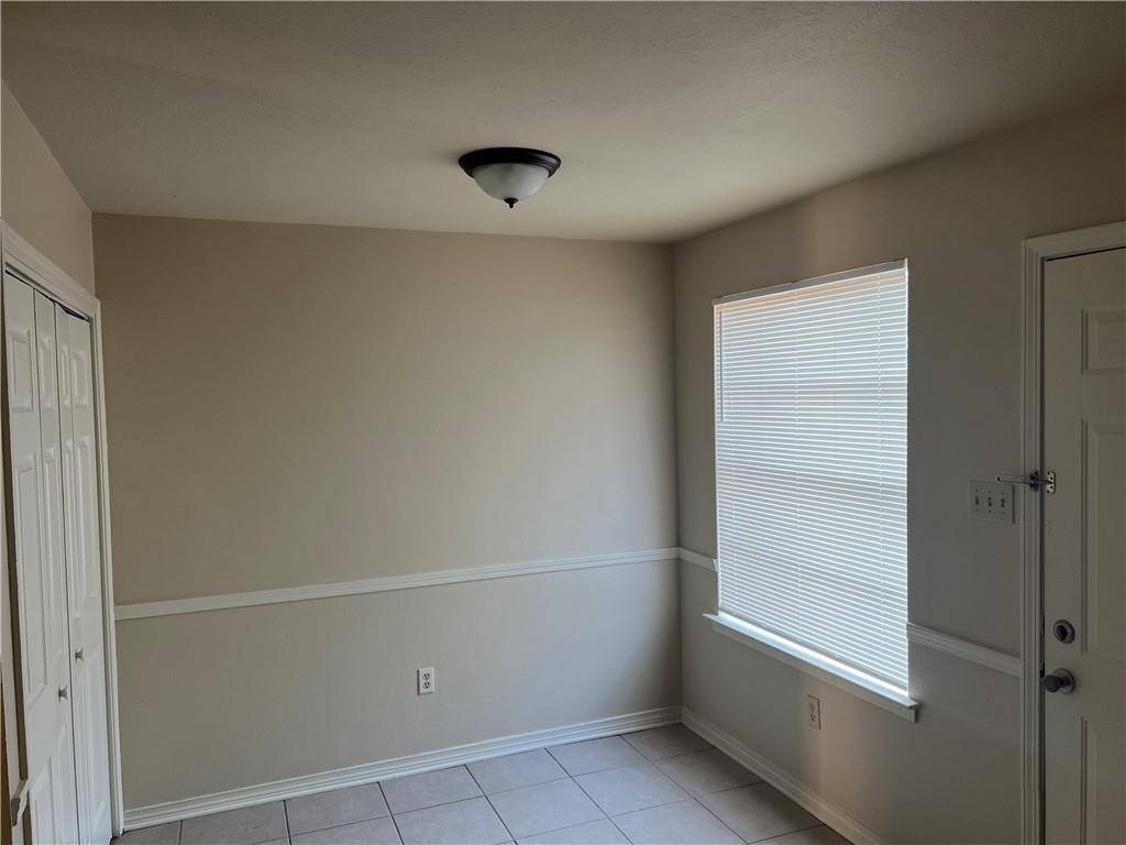 Luling, LA 70070,126 LAKEWOOD DR #28