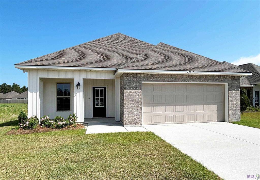 Lacombe, LA 70445,60820 Fairfax DR