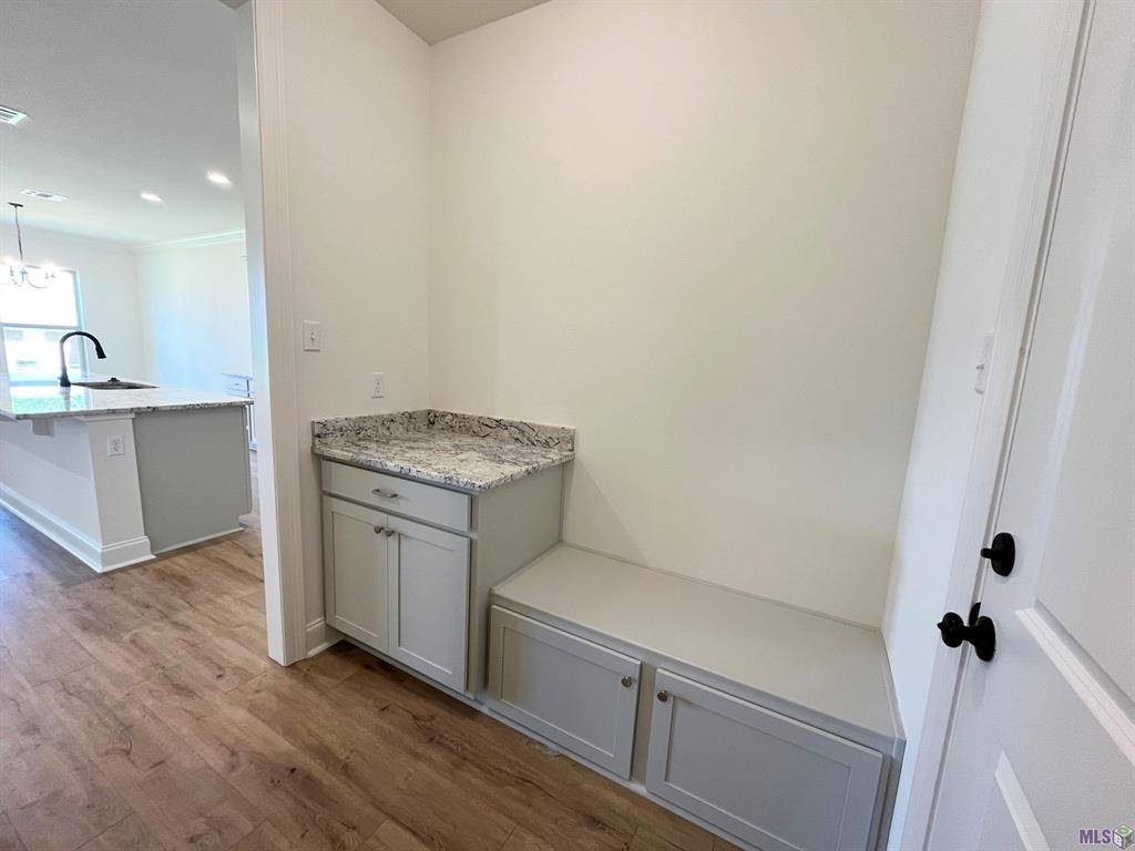 Luling, LA 70070,129 Olivia DR