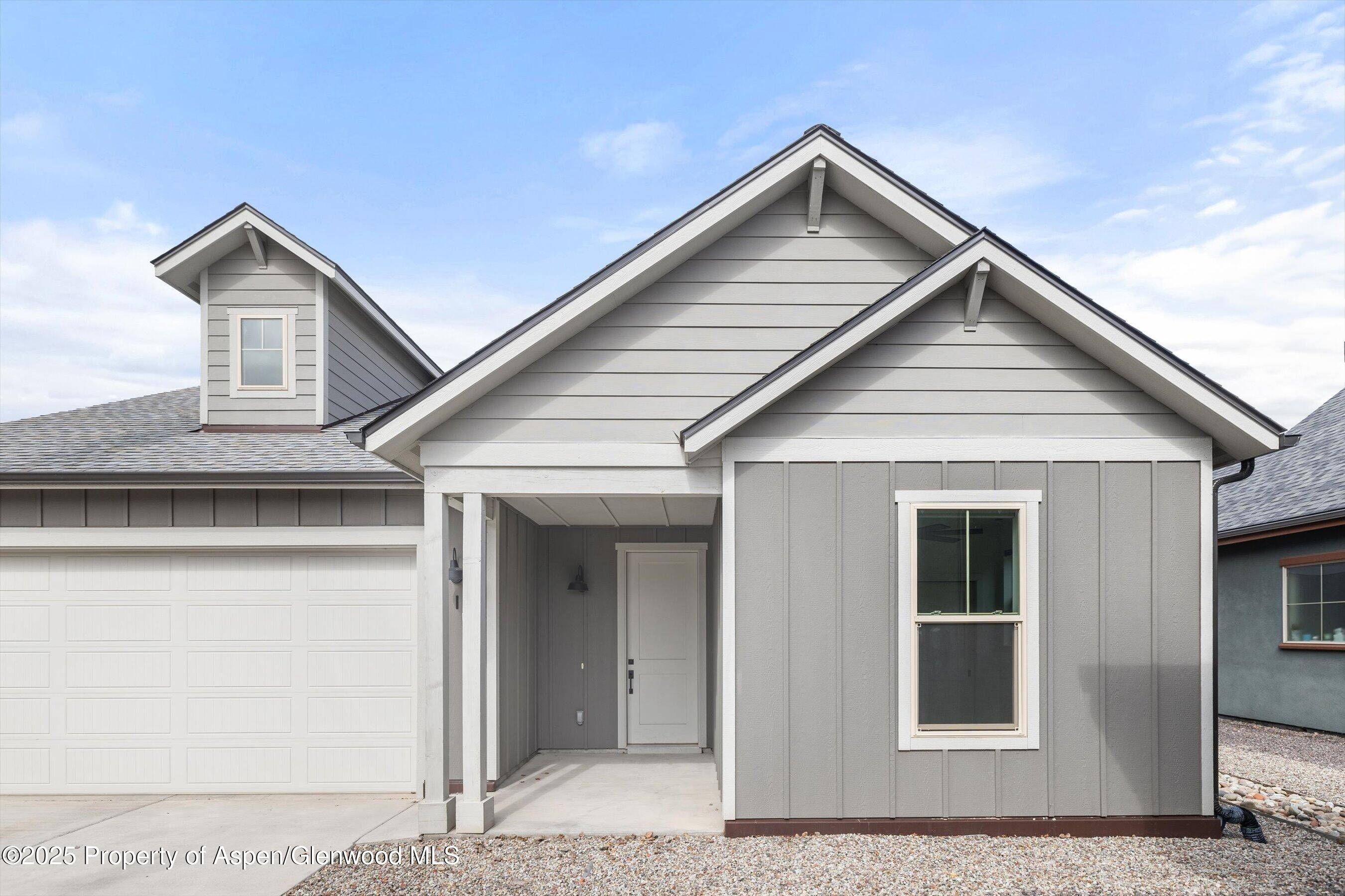 Glenwood Springs, CO 81601,1 EAGLE CLAW Circle