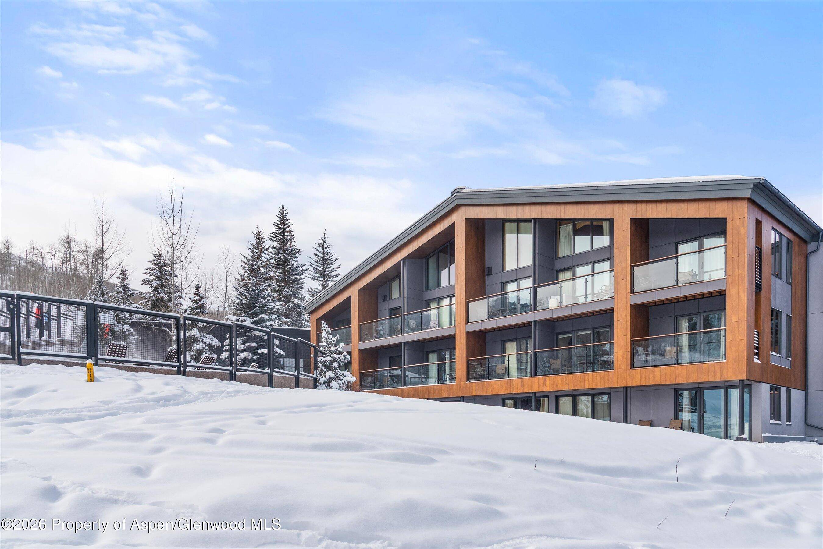 Snowmass Village, CO 81615,690 Carriage Way 3a & B