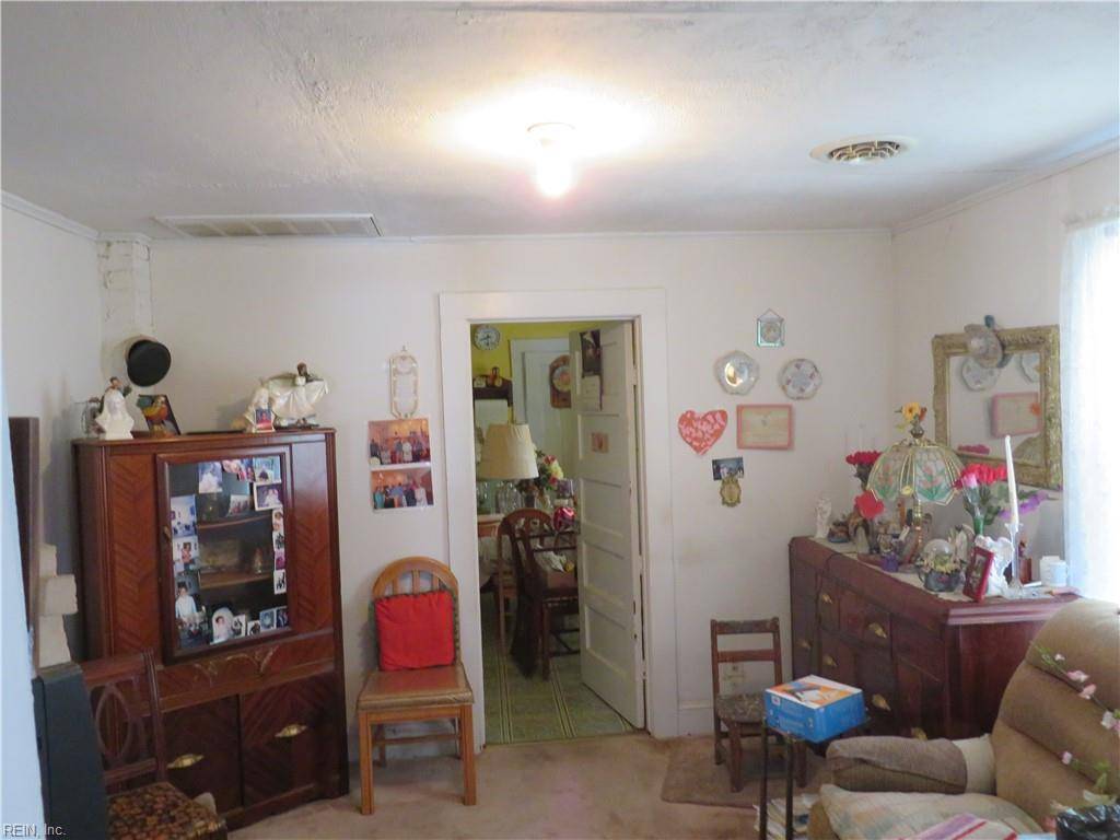 Chesapeake, VA 23322,1041 Bells Mill RD