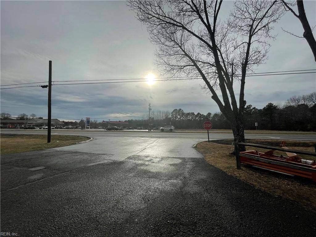 Gloucester, VA 23061,6663 Hickory Fork RD