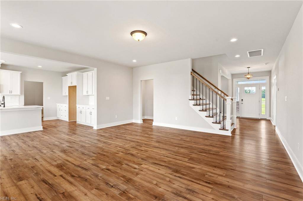 Chesapeake, VA 23322,1648 Sanderson RD