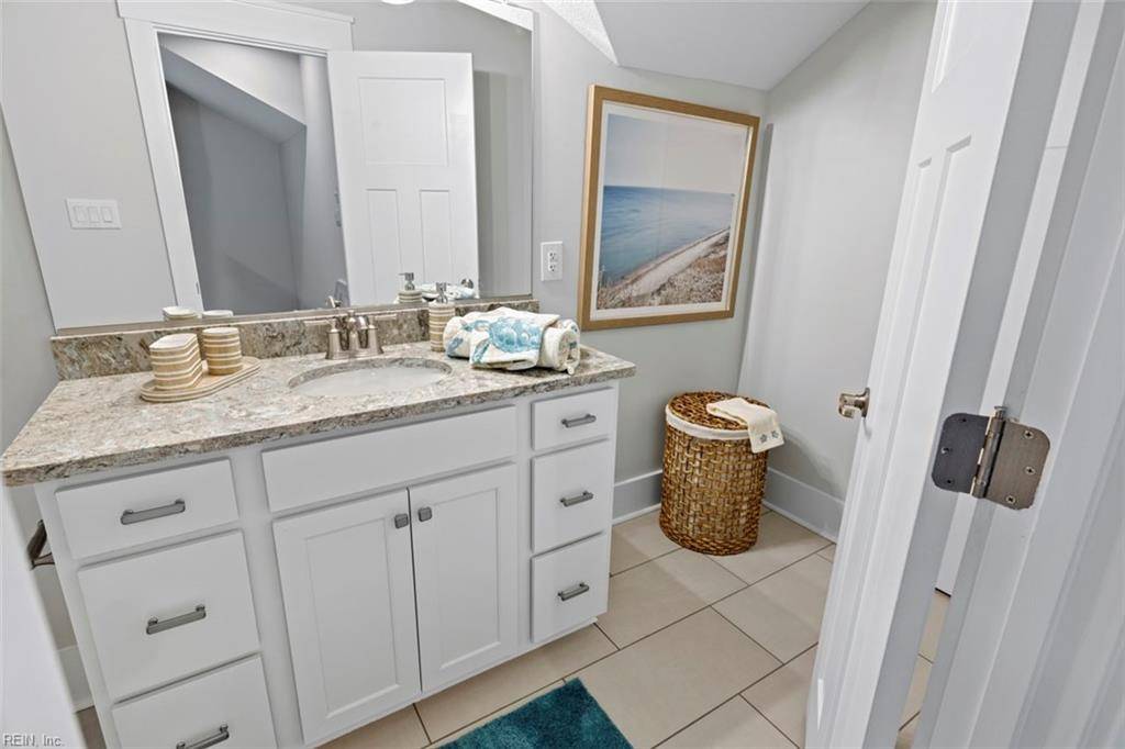 Suffolk, VA 23435,1004 Libby WAY