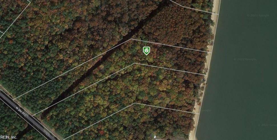 Smithfield, VA 23430,15095 N Shore DR