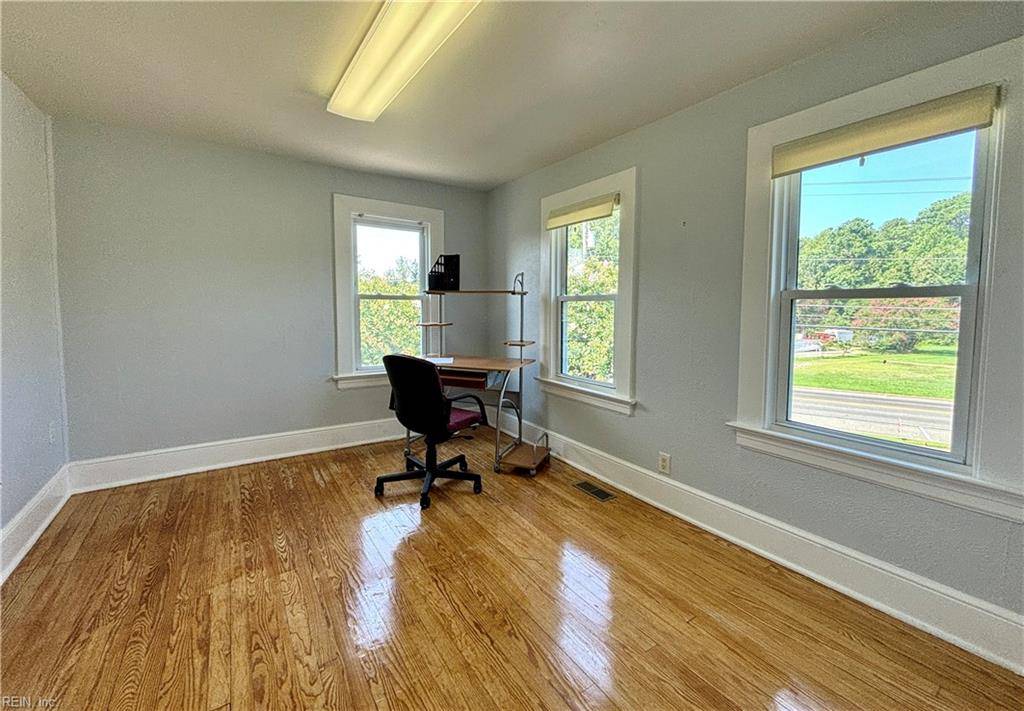White Stone, VA 22578,419 Rappahannock DR