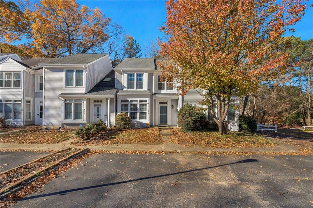 Yorktown, VA 23693,209 Appaloosa Drive