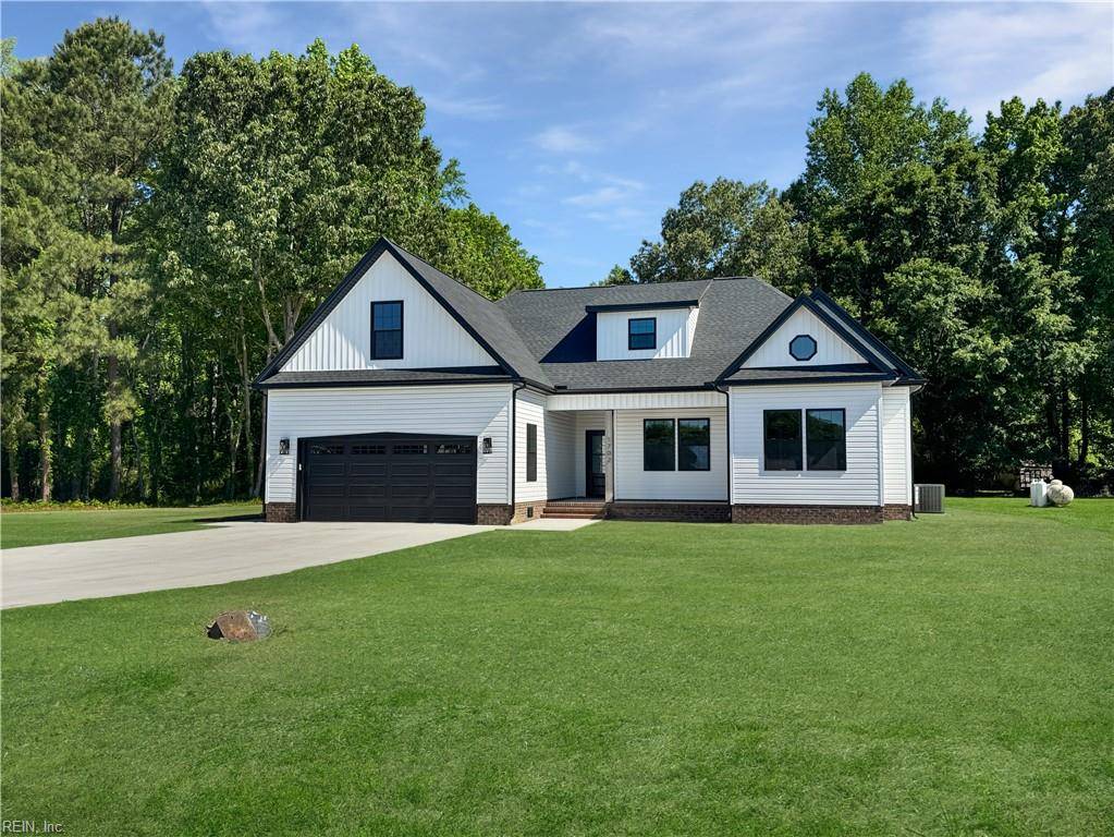 Elizabeth City, NC 27909,1702 Pine ST