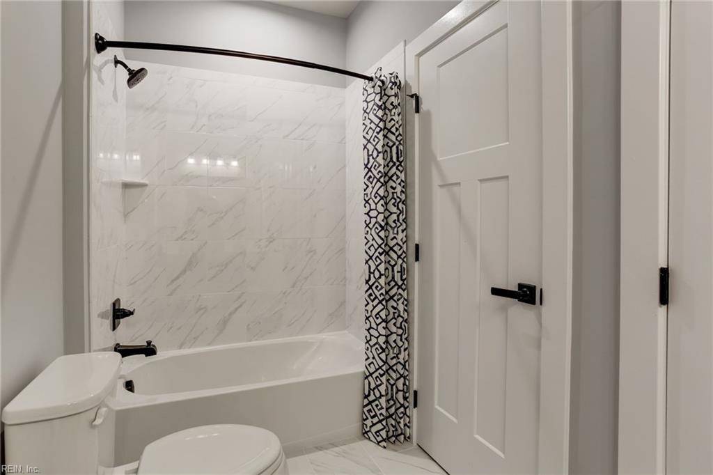 Carrollton, VA 23314,326 Tributary LN