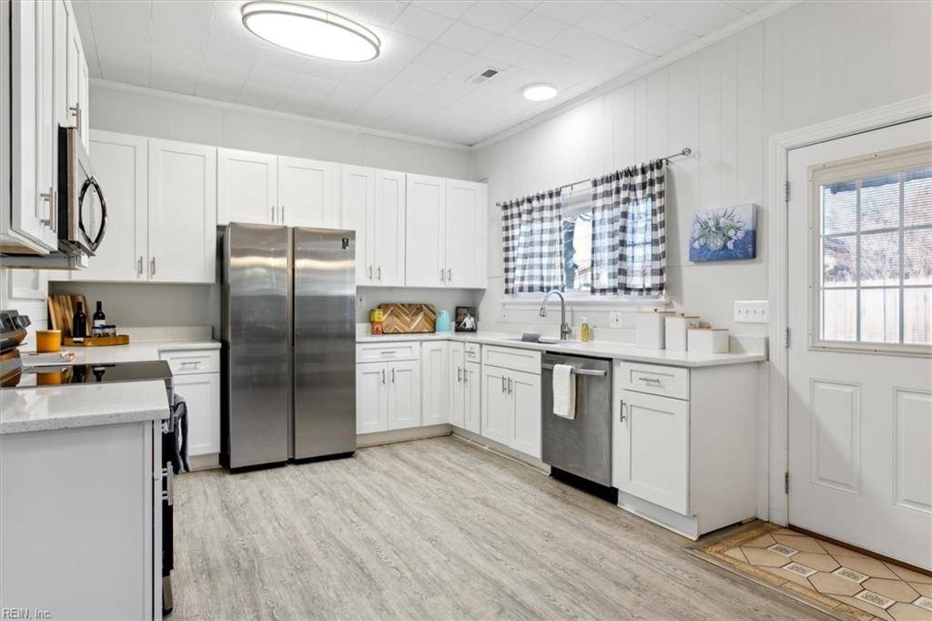 Newport News, VA 23608,355 Jonathan CT