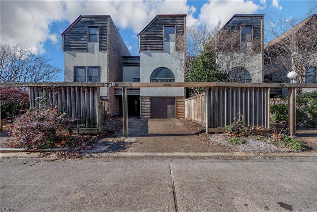 Norfolk, VA 23517,1302 De Bree AVE