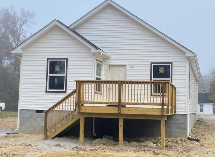 Blackstone, VA 23824,817 Church ST