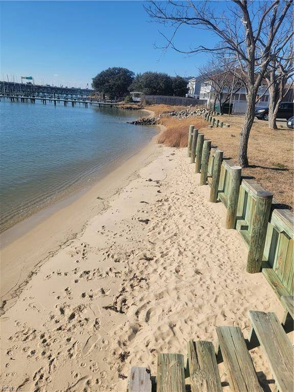 Norfolk, VA 23503,1015 Little Bay AVE