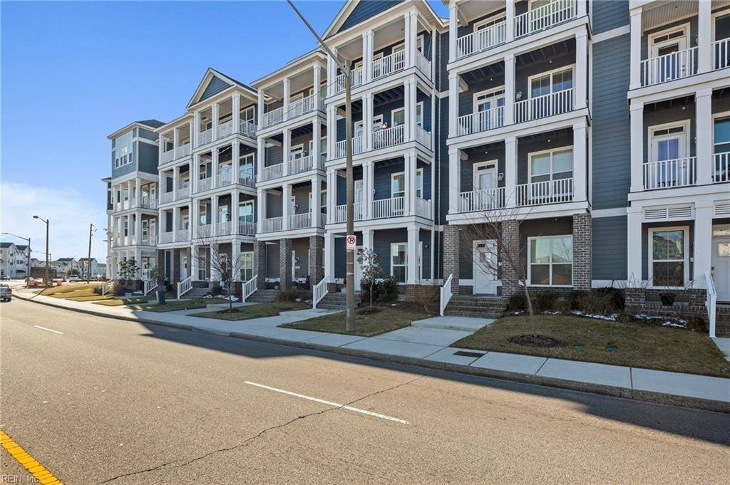 Norfolk, VA 23518,9677 Shore DR
