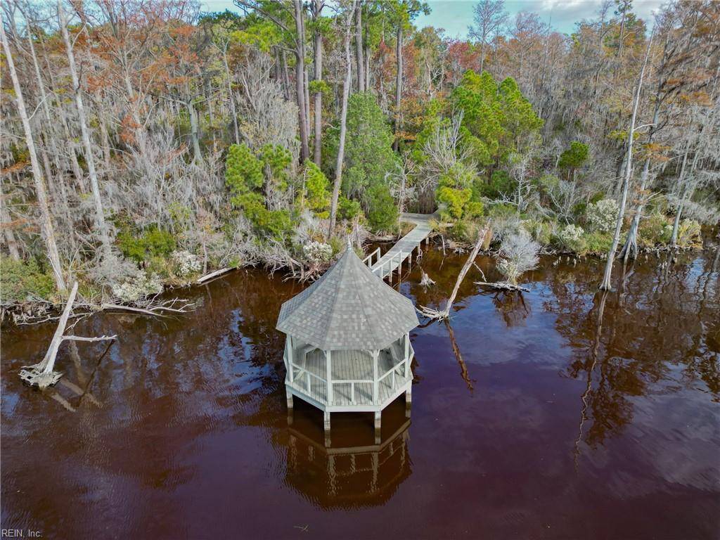 Elizabeth City, NC 27909,920 Small DR