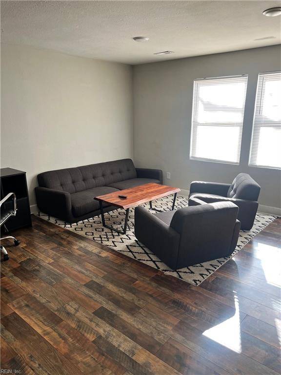 Hampton, VA 23663,34 W Hygeia AVE