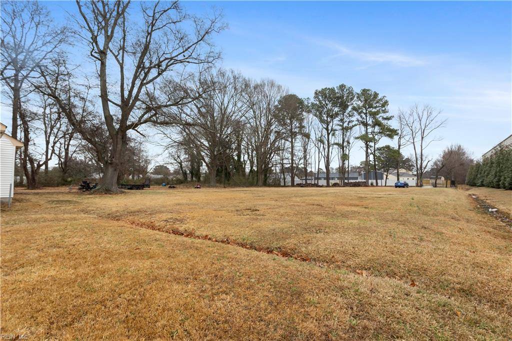 Virginia Beach, VA 23452,996 Lynnhaven PW
