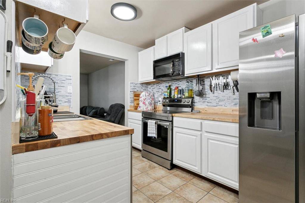 Virginia Beach, VA 23452,188 Thalia Trace DR