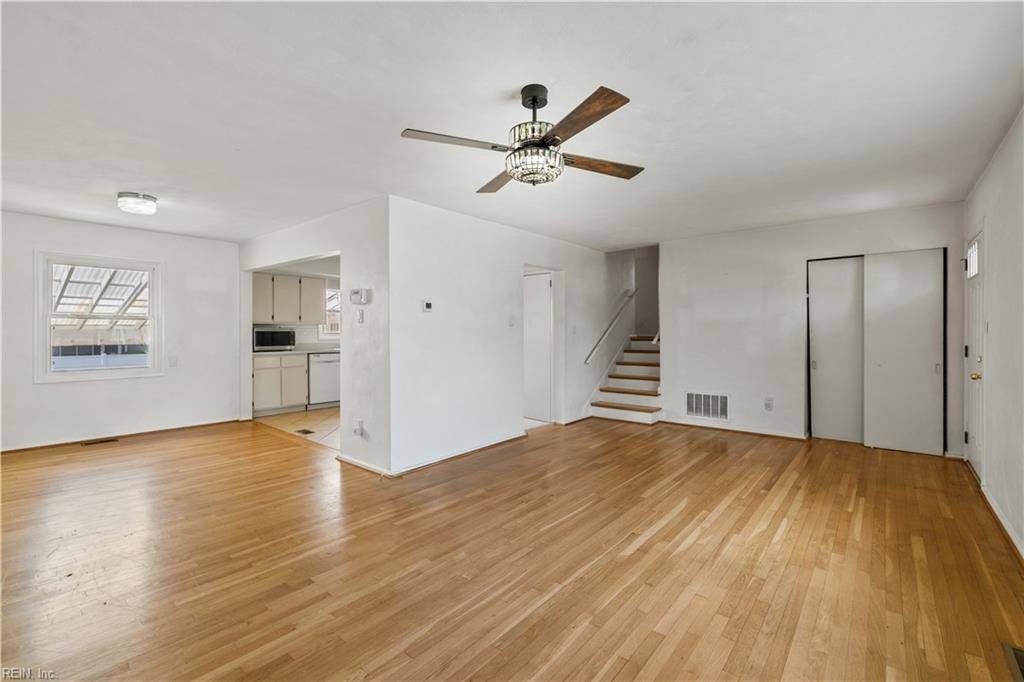 Hampton, VA 23666,37 Lancaster TER