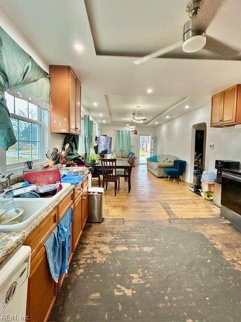 Hampton, VA 23661,206 Cherry AVE
