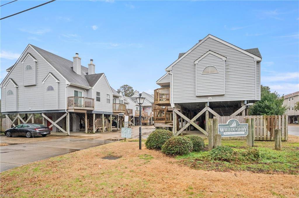 Norfolk, VA 23503,867 Little Bay AVE #3