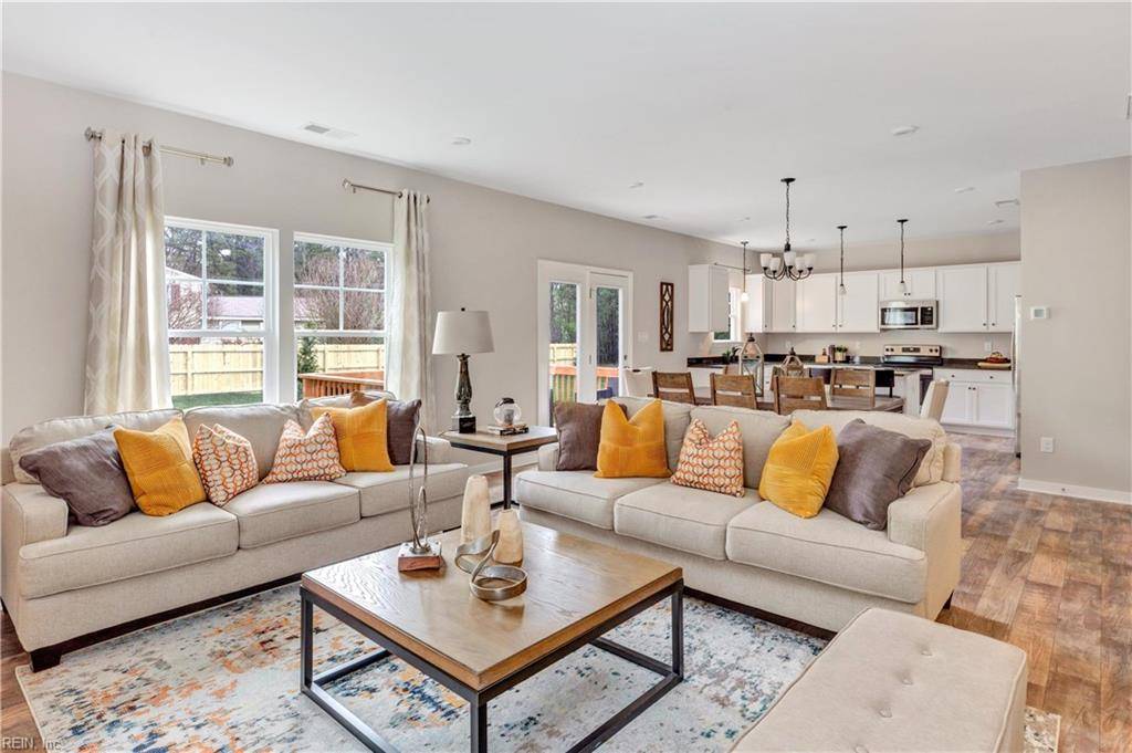 Suffolk, VA 23434,113 Riparian DR