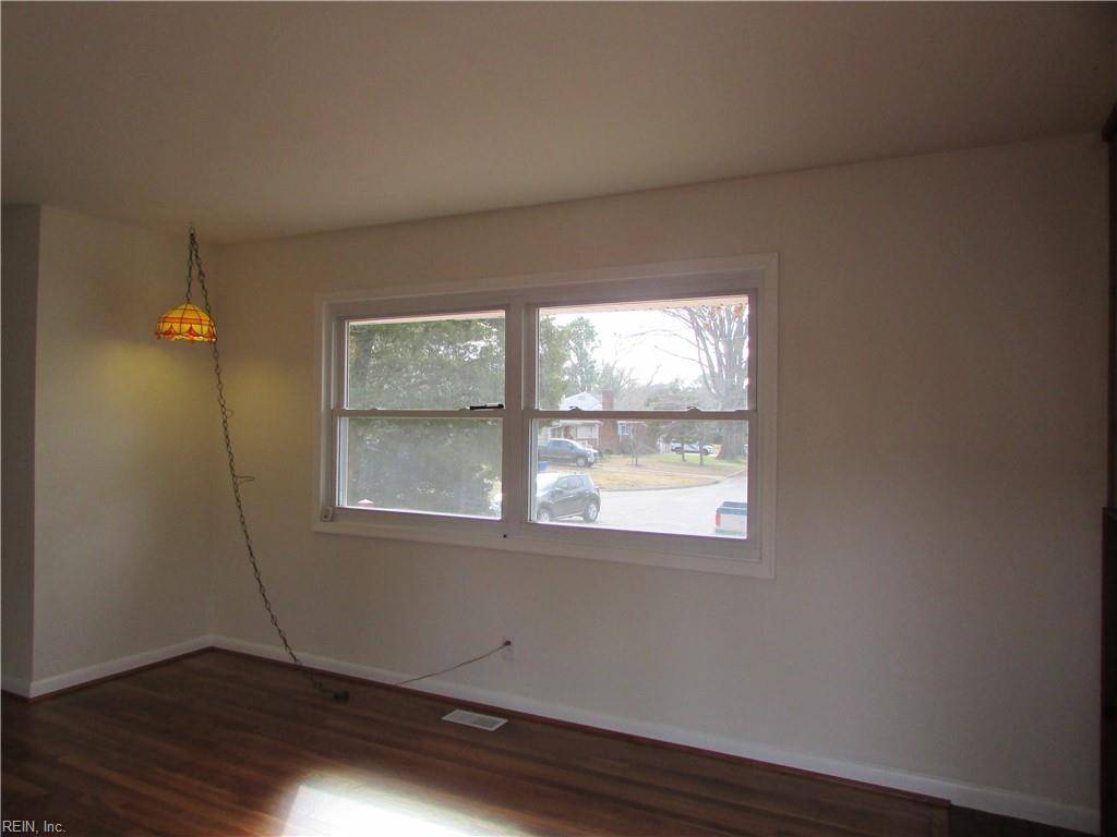 Newport News, VA 23601,41 Kemper AVE