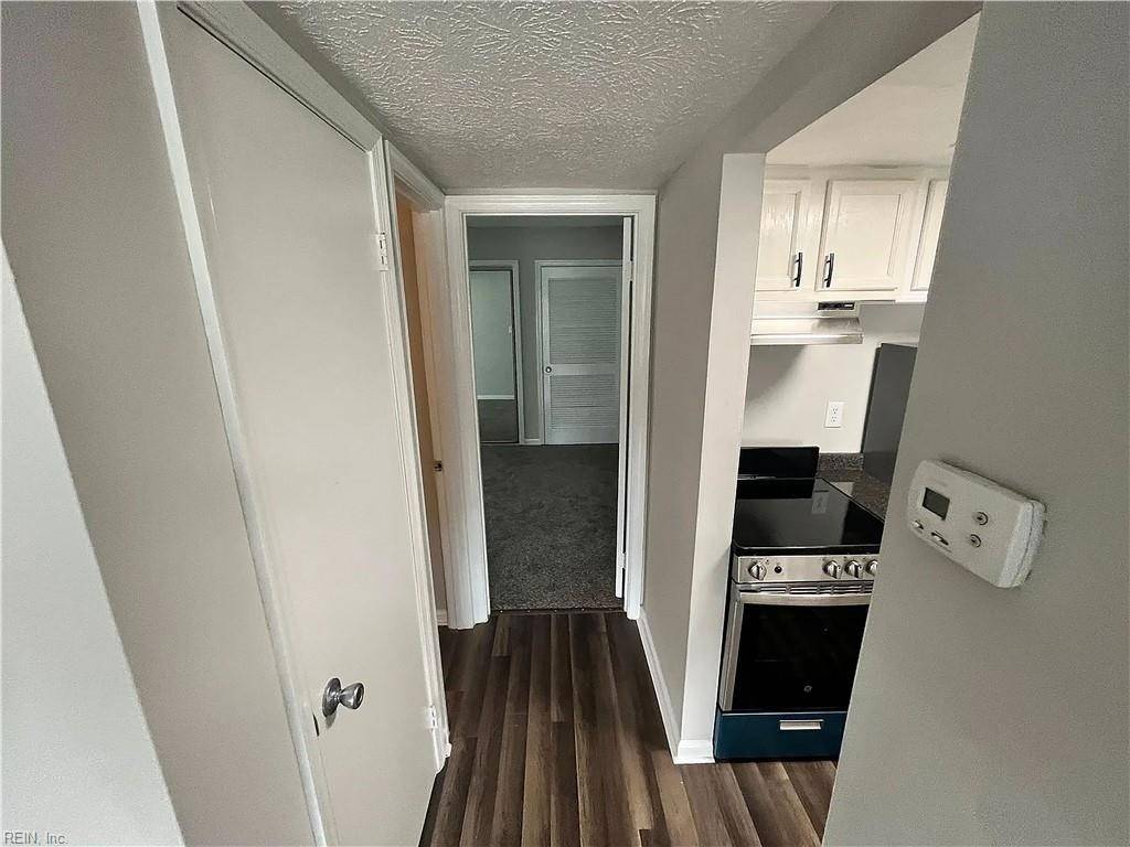 Hampton, VA 23666,151 Pacific DR #4
