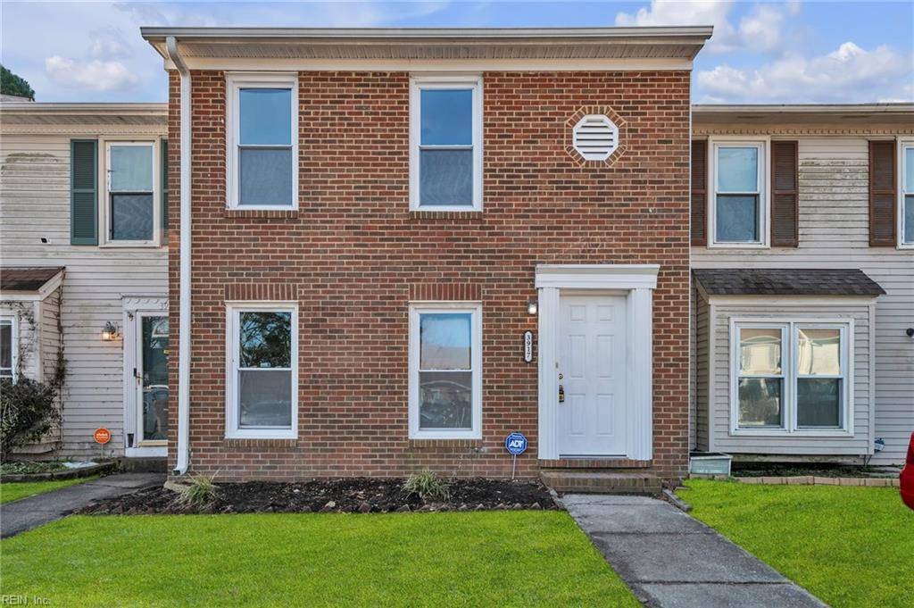 Chesapeake, VA 23321,3917 Raintree CT