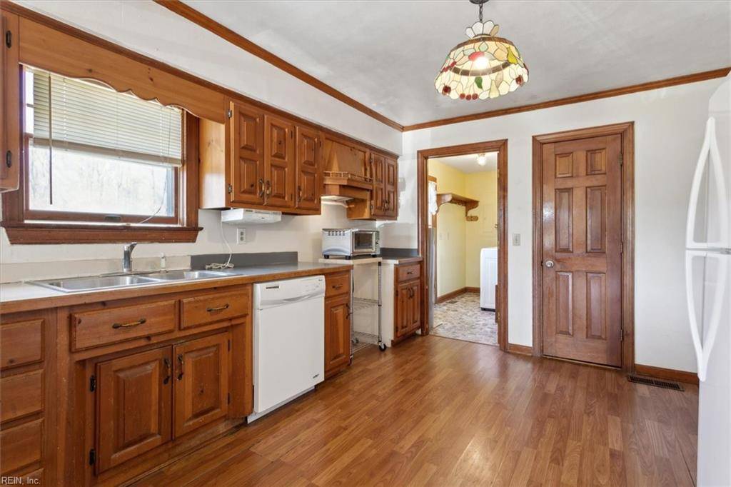 Chesapeake, VA 23322,4500 Backwoods RD