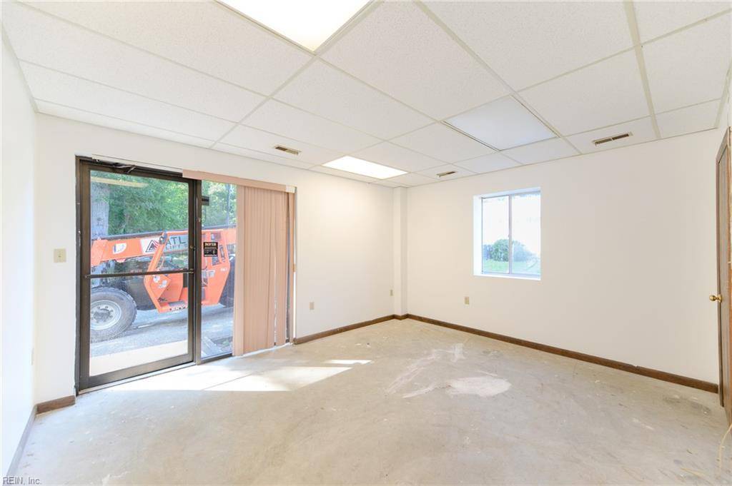 Gloucester, VA 23061,9991 John Clayton Memorial HWY