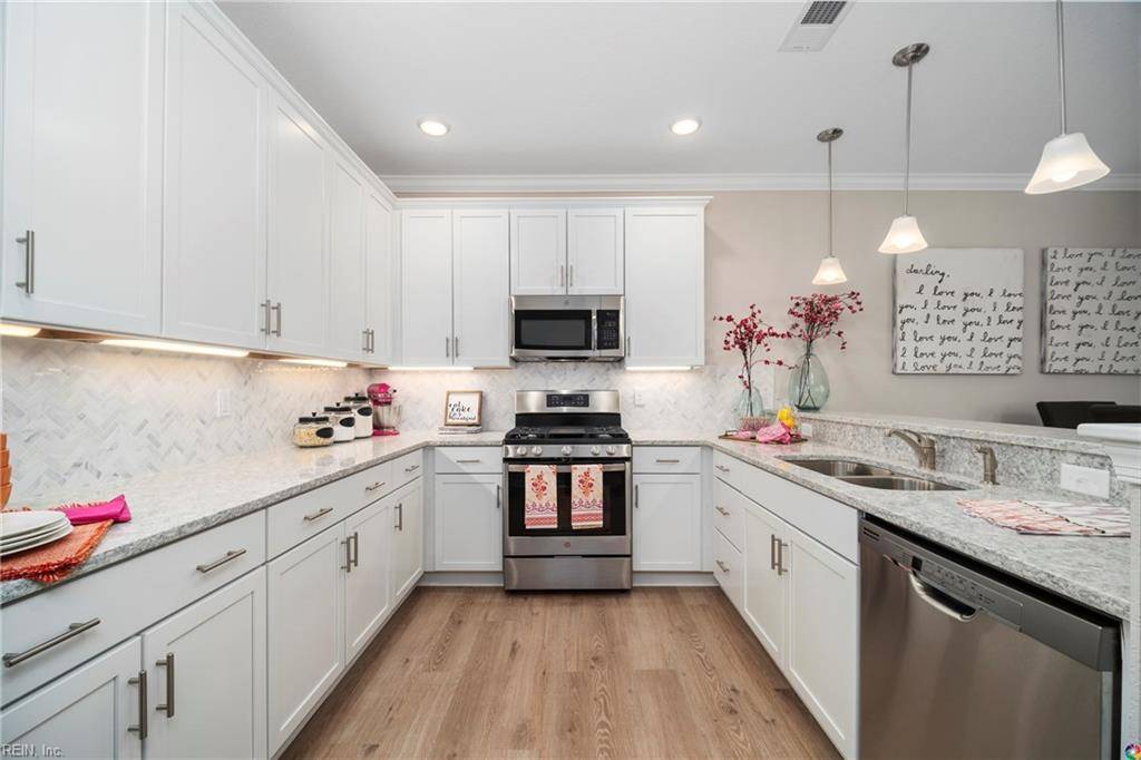 Virginia Beach, VA 23455,5011 Hawkins Mill WAY