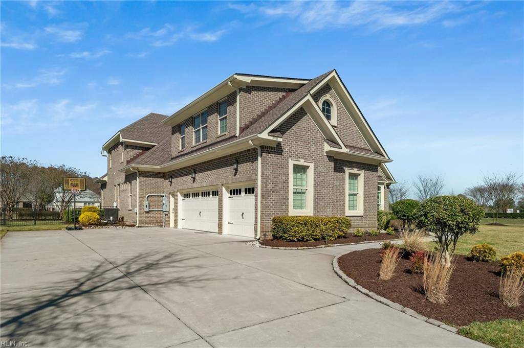 Chesapeake, VA 23322,300 Scone Castle LOOP