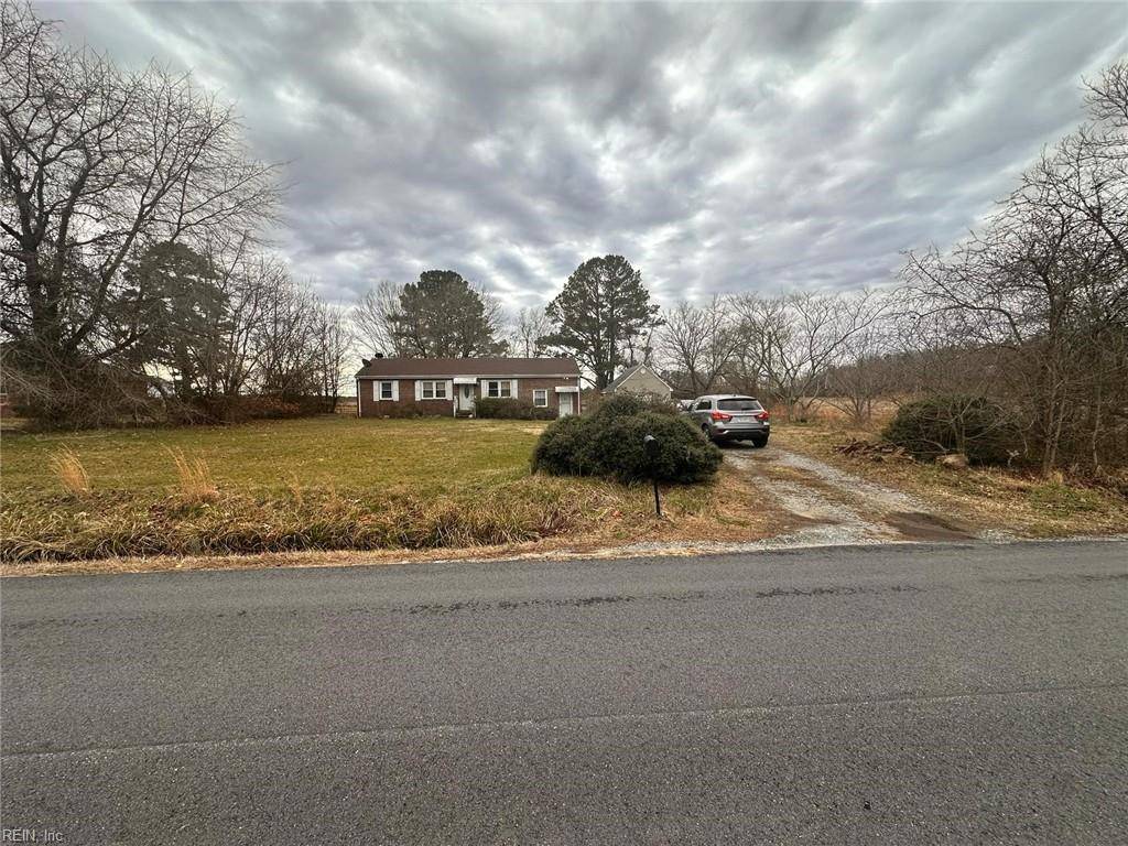 Suffolk, VA 23437,6136 Mineral Spring RD