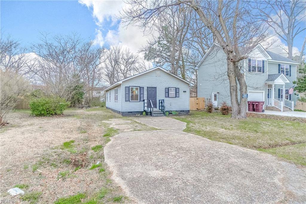 Chesapeake, VA 23320,813A Mullen RD