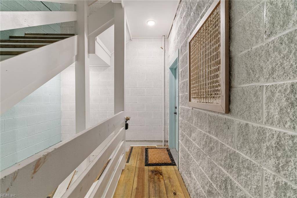 Norfolk, VA 23518,7922 Shore DR #304