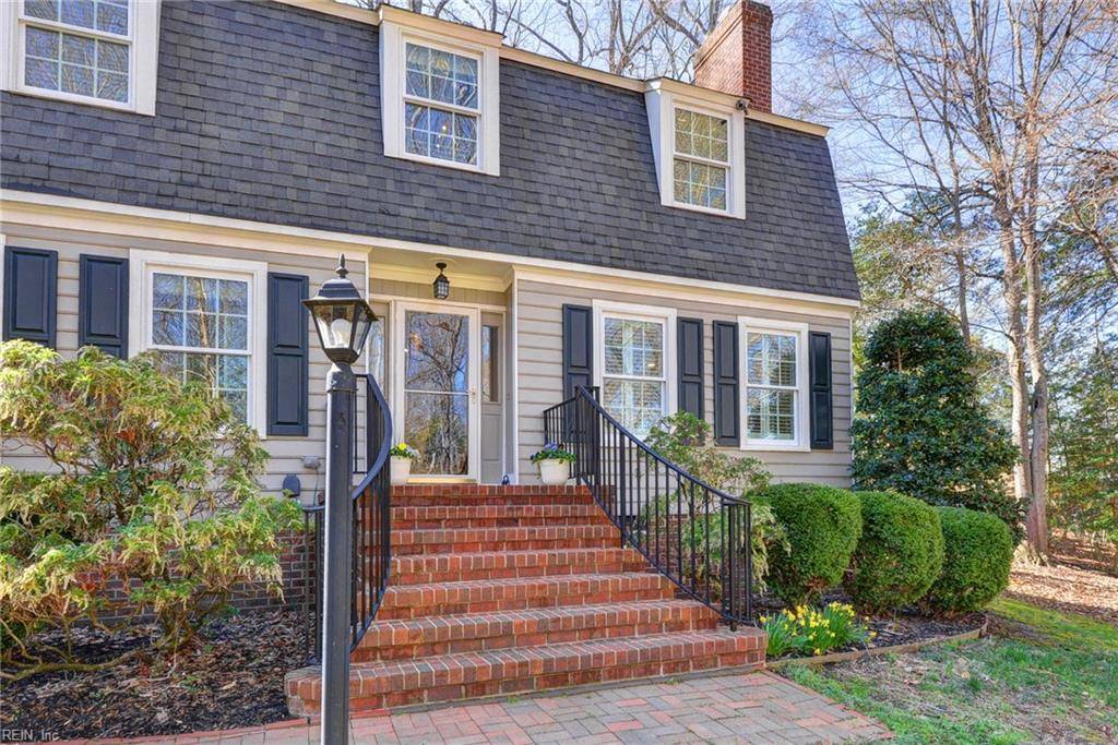 Williamsburg, VA 23185,100 Holloway DR