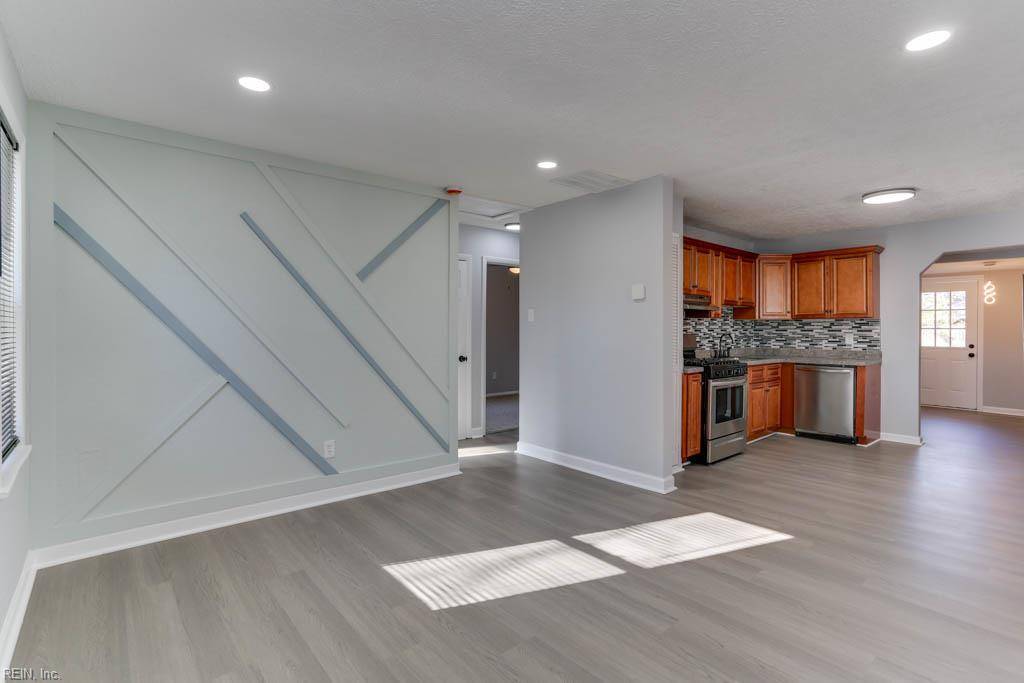 Hampton, VA 23663,506 Marion RD
