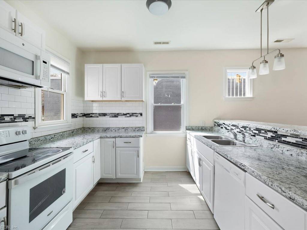 Richmond, VA 23224,3414 Hull ST