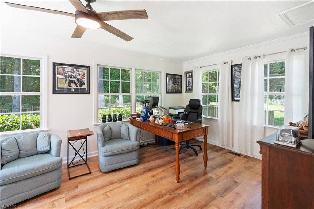 Yorktown, VA 23693,208 Coinjock RN