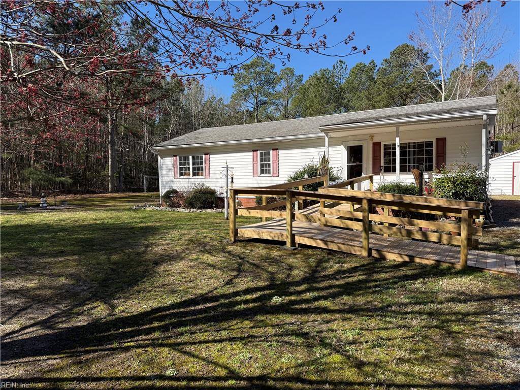 Diggs, VA 23045,612 Knight Wood RD