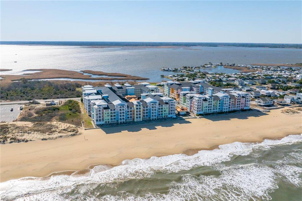 Virginia Beach, VA 23456,3738 Sandpiper RD #427B