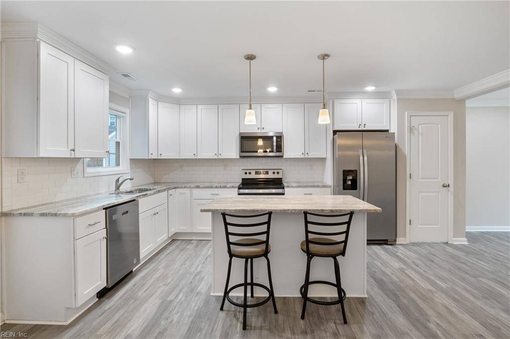 Hampton, VA 23669,520 Harriett ST