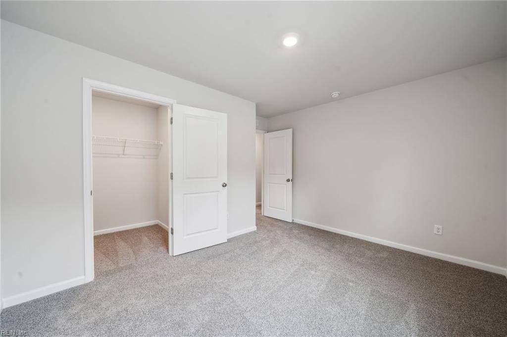 Suffolk, VA 23435,3008 Dalton CIR