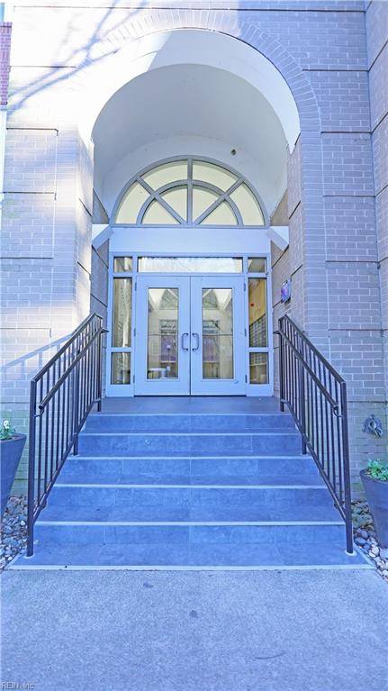 Norfolk, VA 23510,388 Boush ST #411